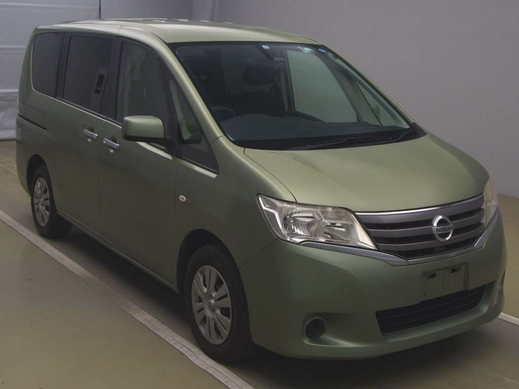 2011 Nissan Serena C26[2]