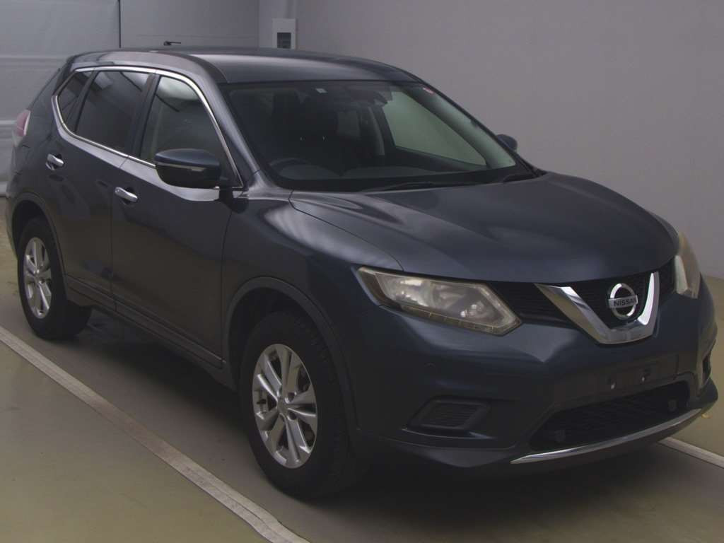 2014 Nissan X-Trail T32[2]