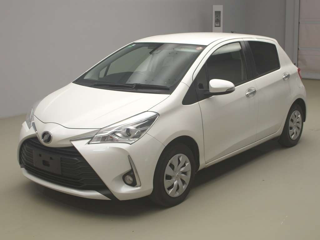 2019 Toyota Vitz KSP130[0]