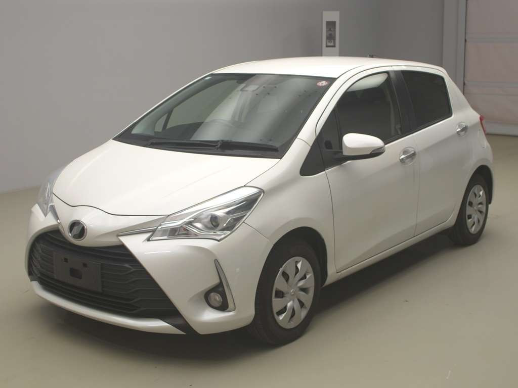 2019 Toyota Vitz KSP130[0]