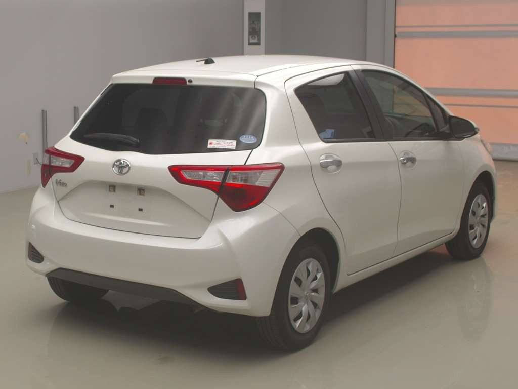 2019 Toyota Vitz KSP130[1]