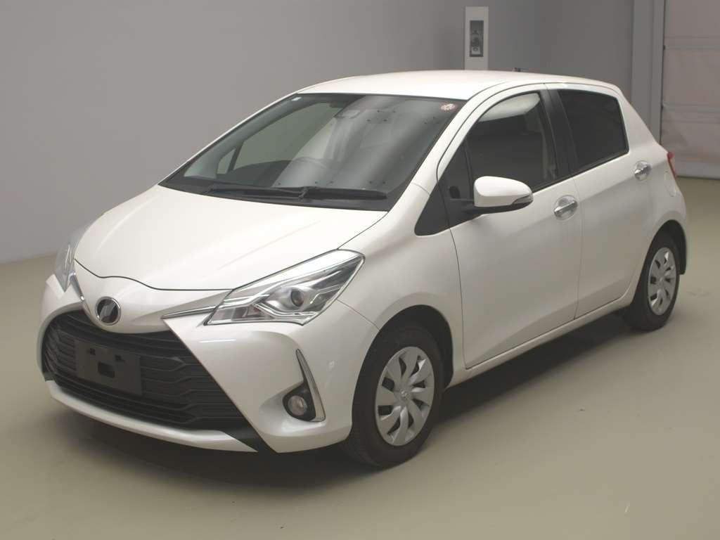 2019 Toyota Vitz KSP130[0]