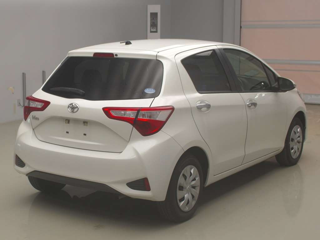 2019 Toyota Vitz KSP130[1]