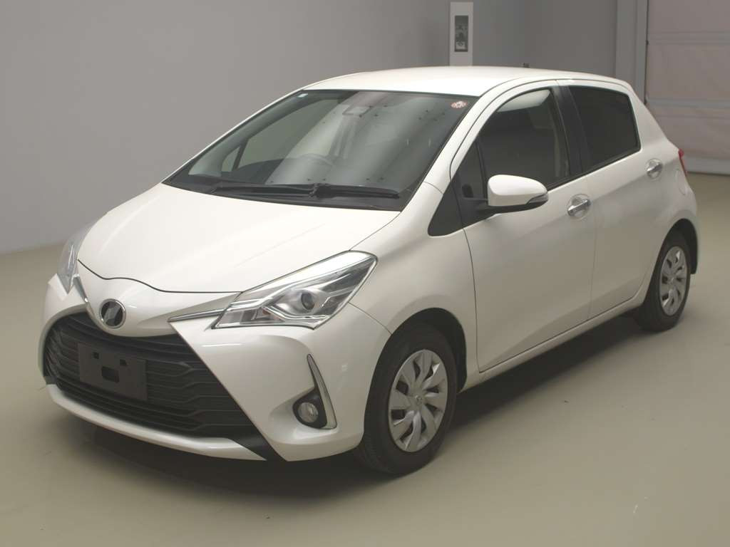 2019 Toyota Vitz KSP130[0]