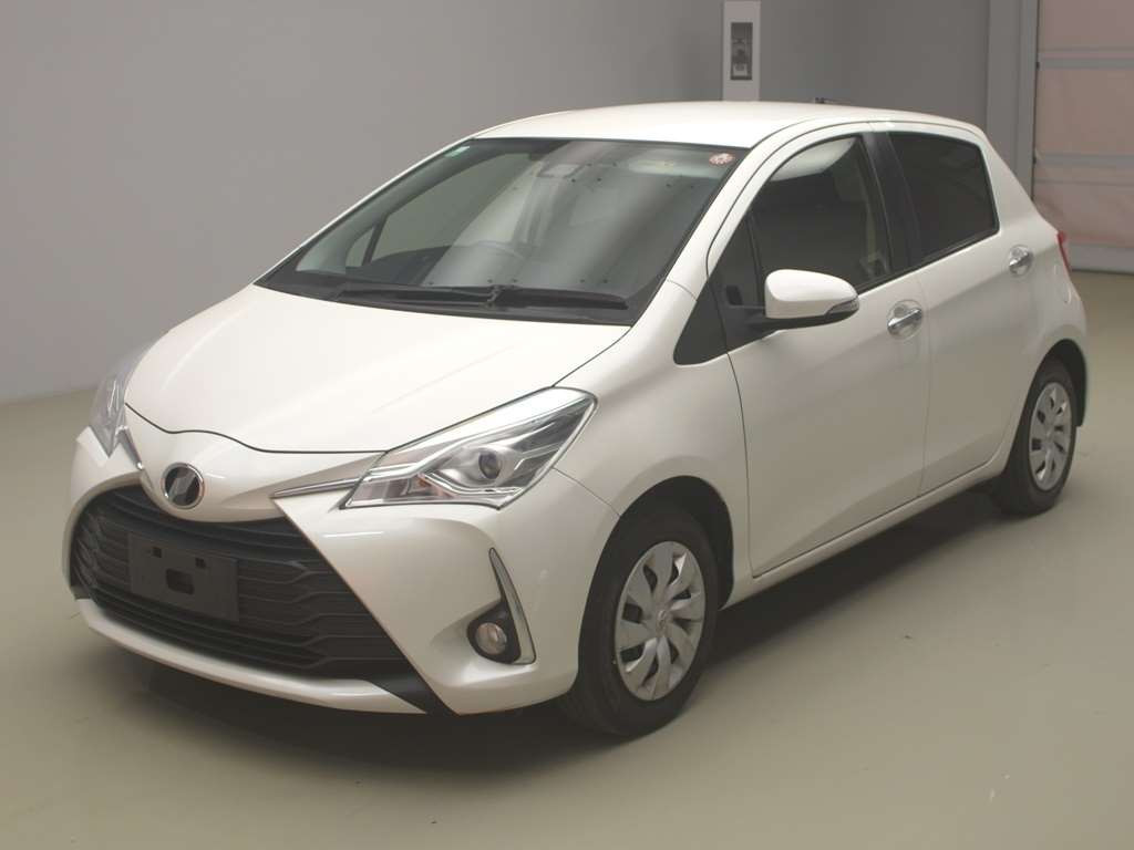 2019 Toyota Vitz KSP130[0]