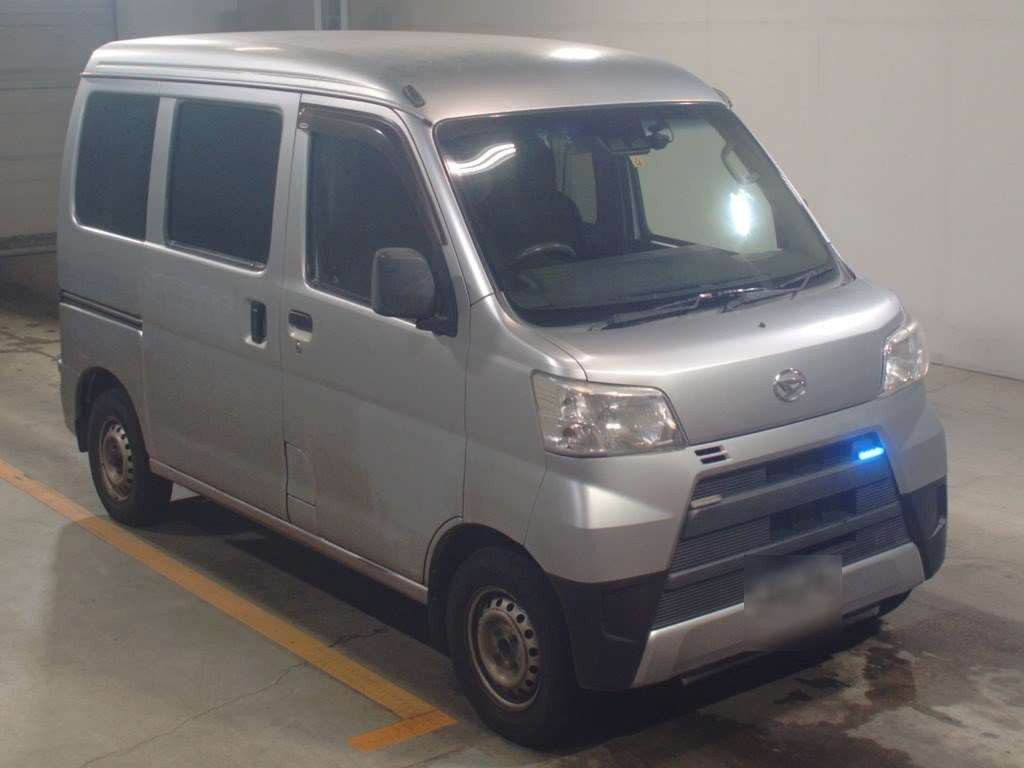 2018 Daihatsu Hijet Cargo S321V[2]