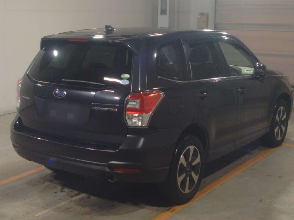 2016 Subaru Forester SJ5[1]