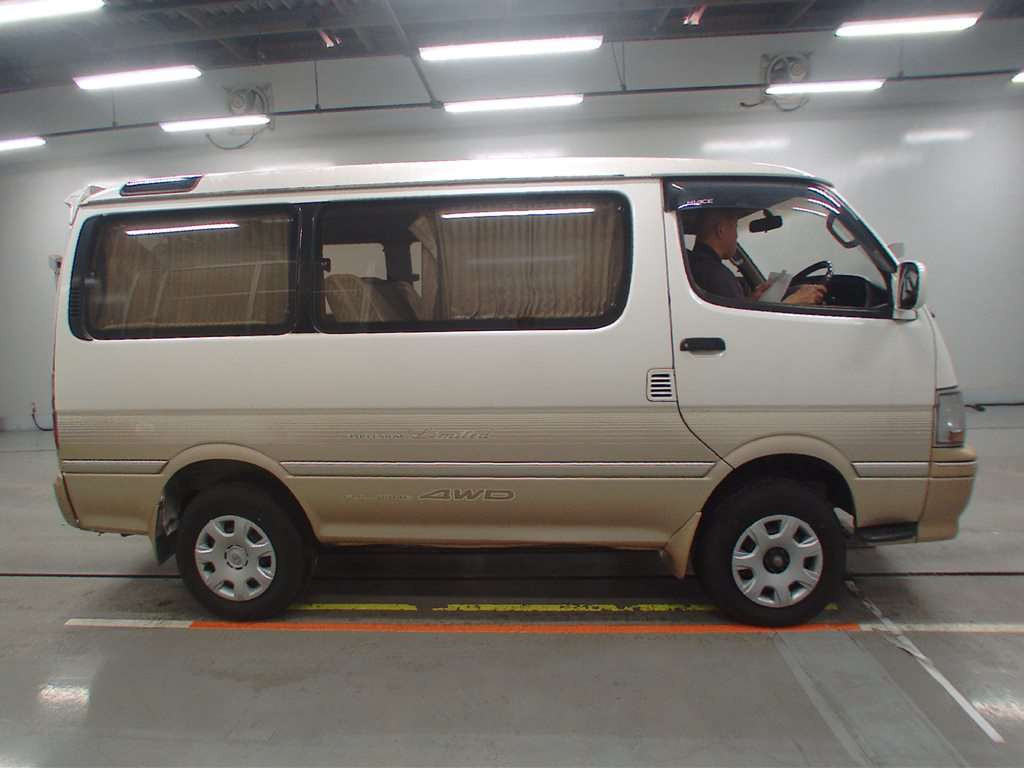 1994 Toyota Hiace Wagon KZH106W[2]