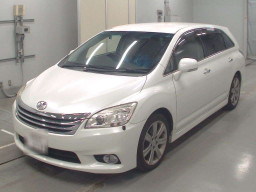 2010 Toyota Mark X Zio