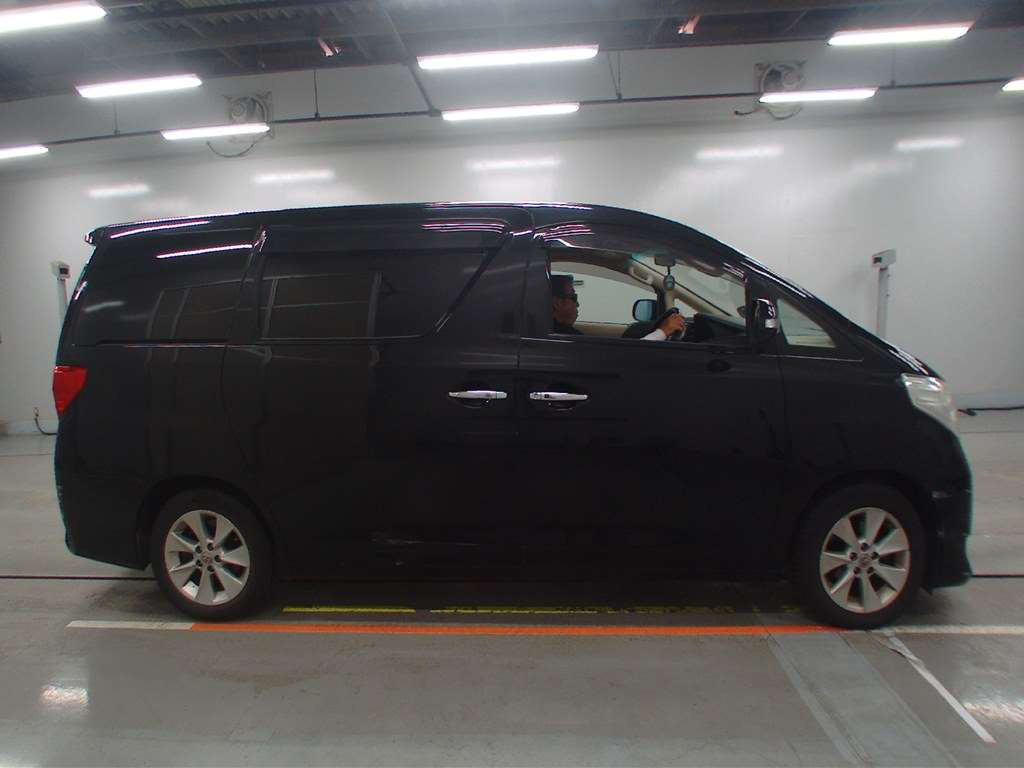 2010 Toyota Alphard ANH20W[2]