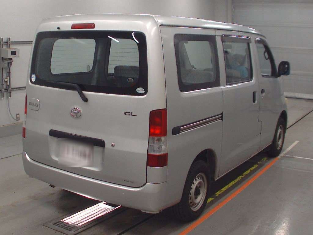 2009 Toyota Townace Van S402M[1]