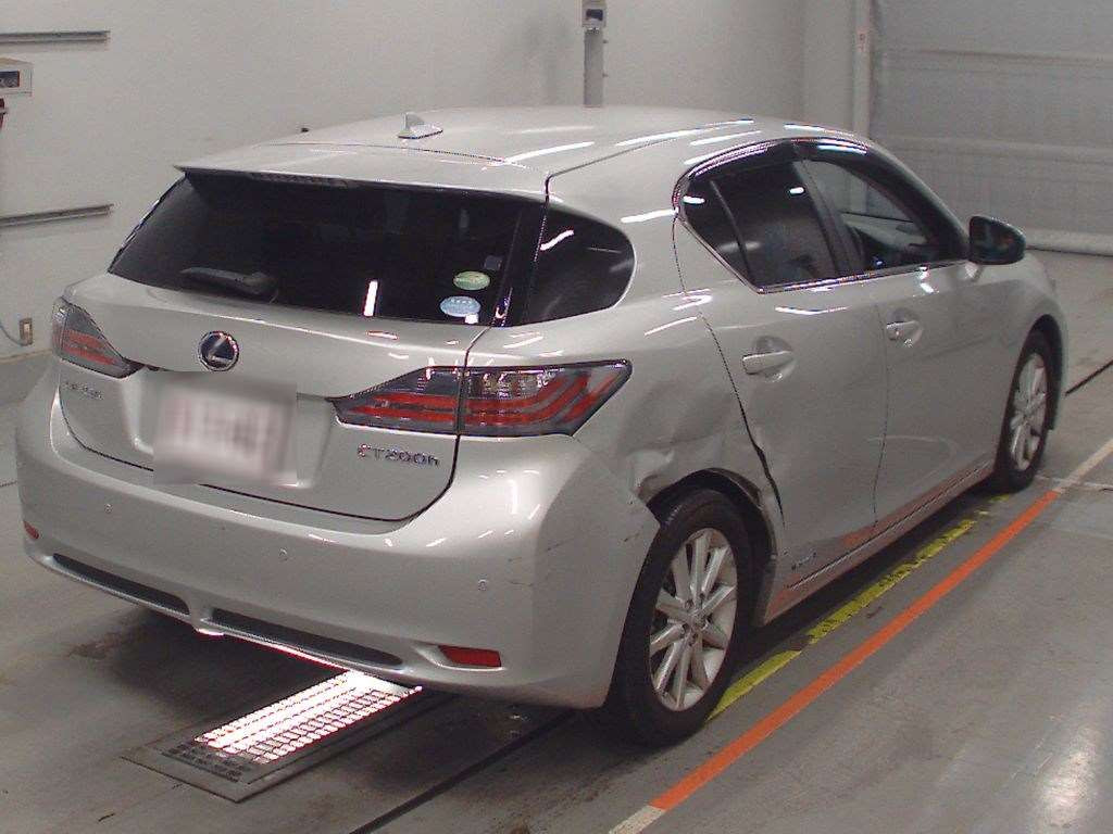 2012 Lexus CT ZWA10[1]