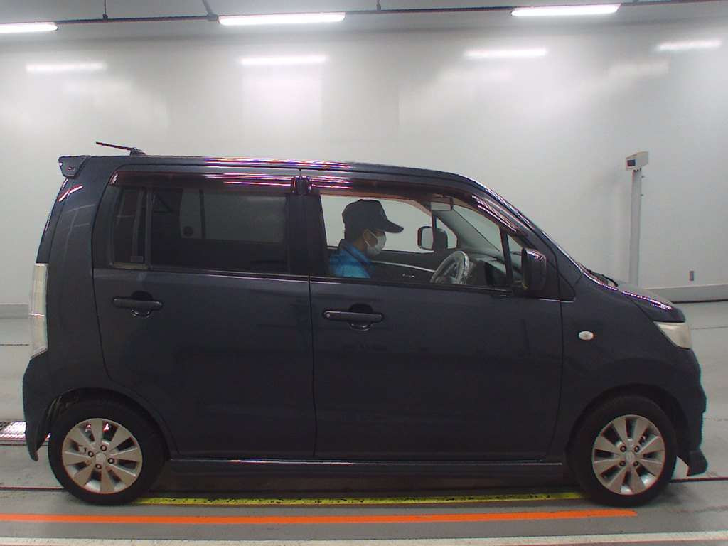 2010 Suzuki WAGON R STINGRAY MH23S[2]