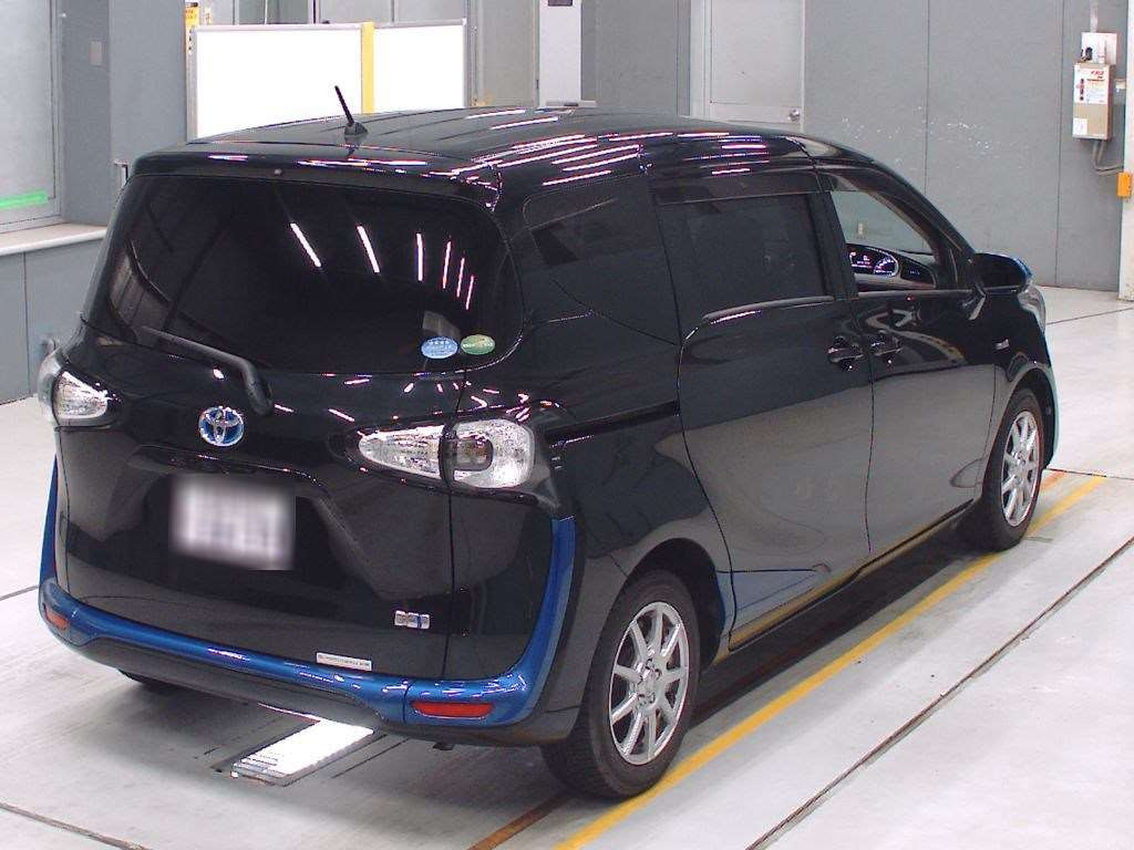 2017 Toyota Sienta NHP170G[1]