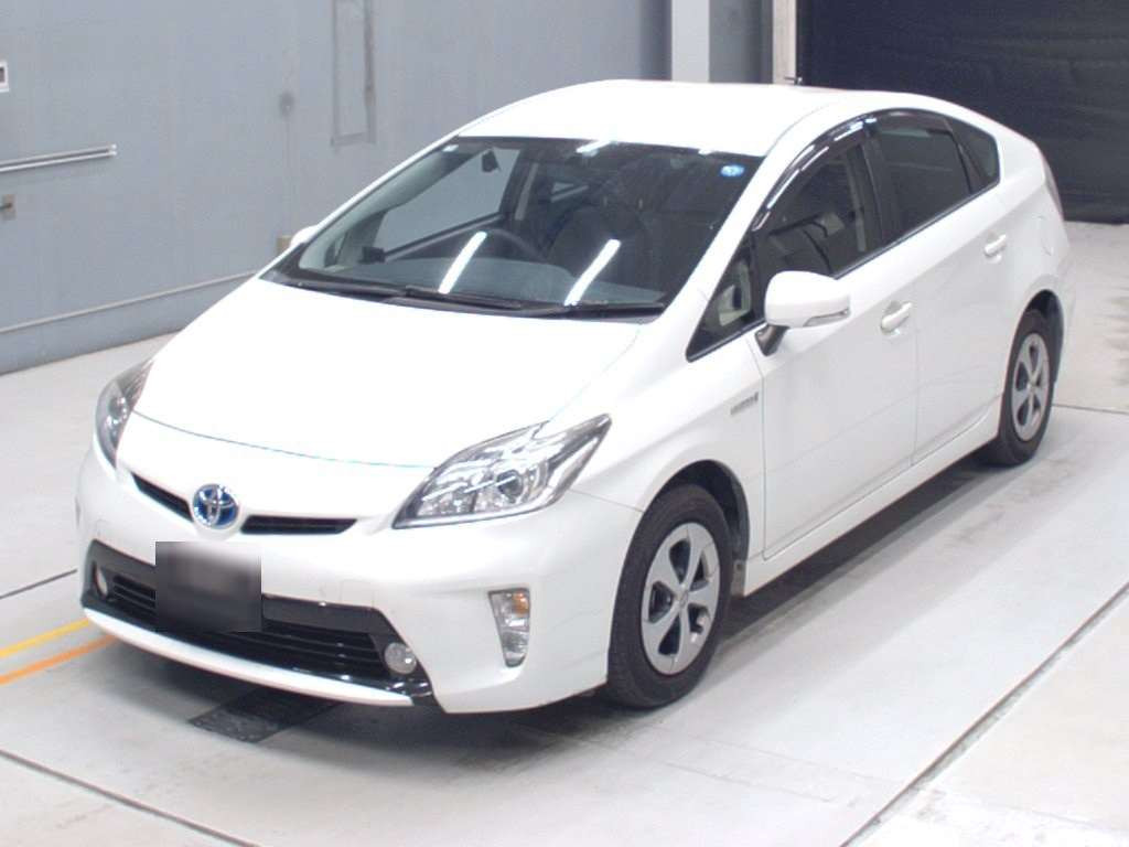 2015 Toyota Prius ZVW30[0]