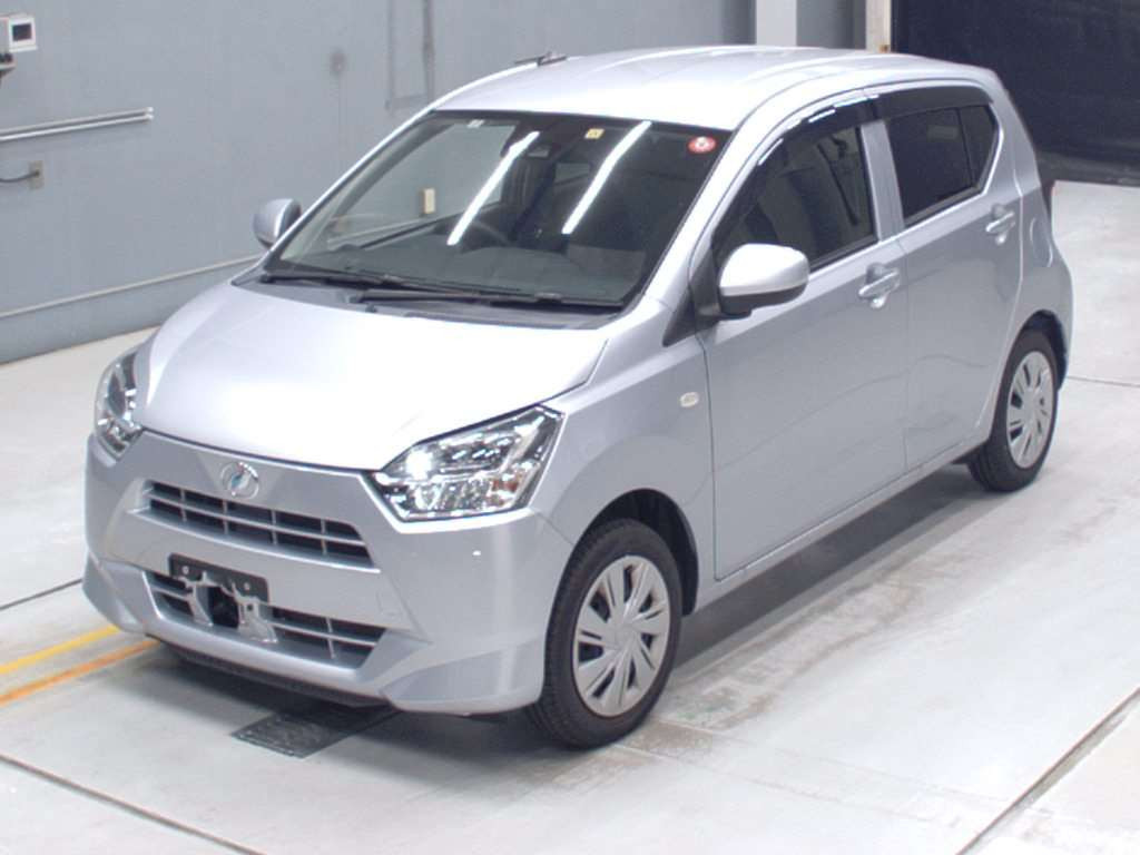 2021 Daihatsu Mira es LA350S[0]