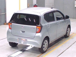 2021 Daihatsu Mira es