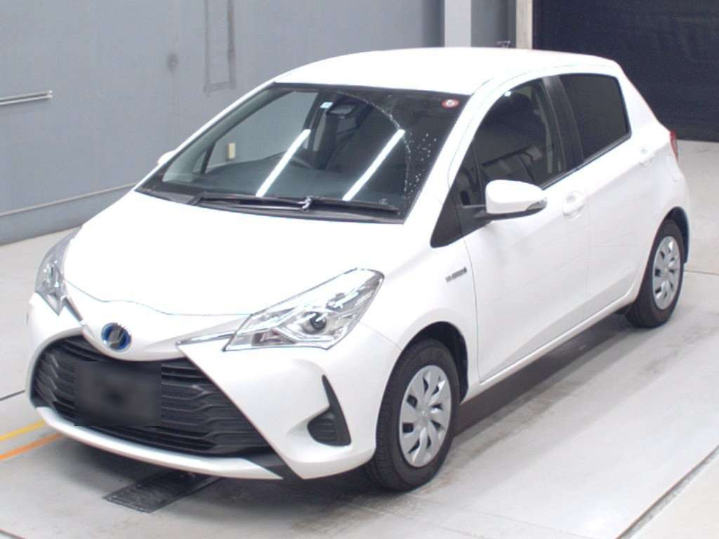 2019 Toyota Vitz NHP130[0]