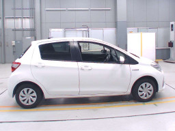 2019 Toyota Vitz