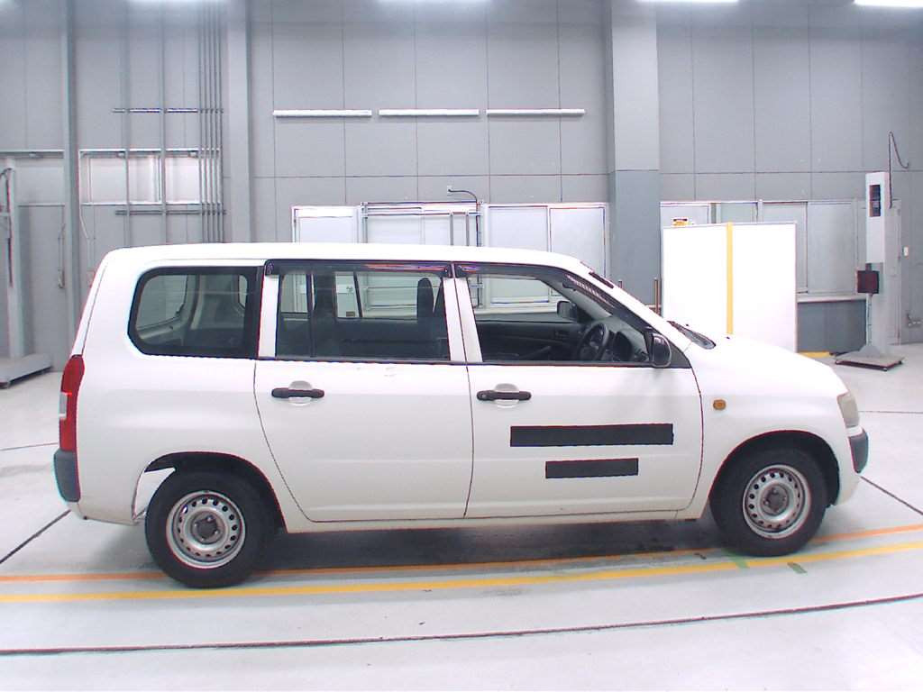 2011 Toyota Probox Van NCP51V[2]