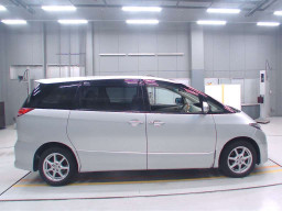 2006 Toyota Estima