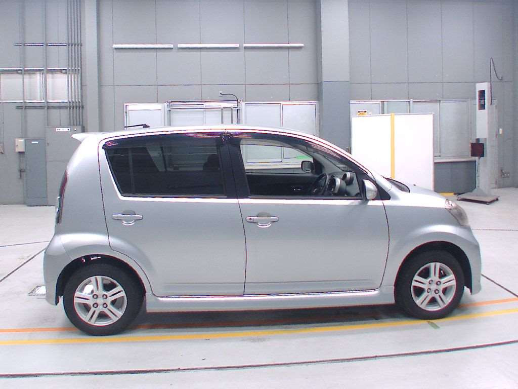 2007 Toyota Passo KGC10[2]