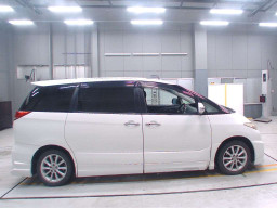 2010 Toyota Estima