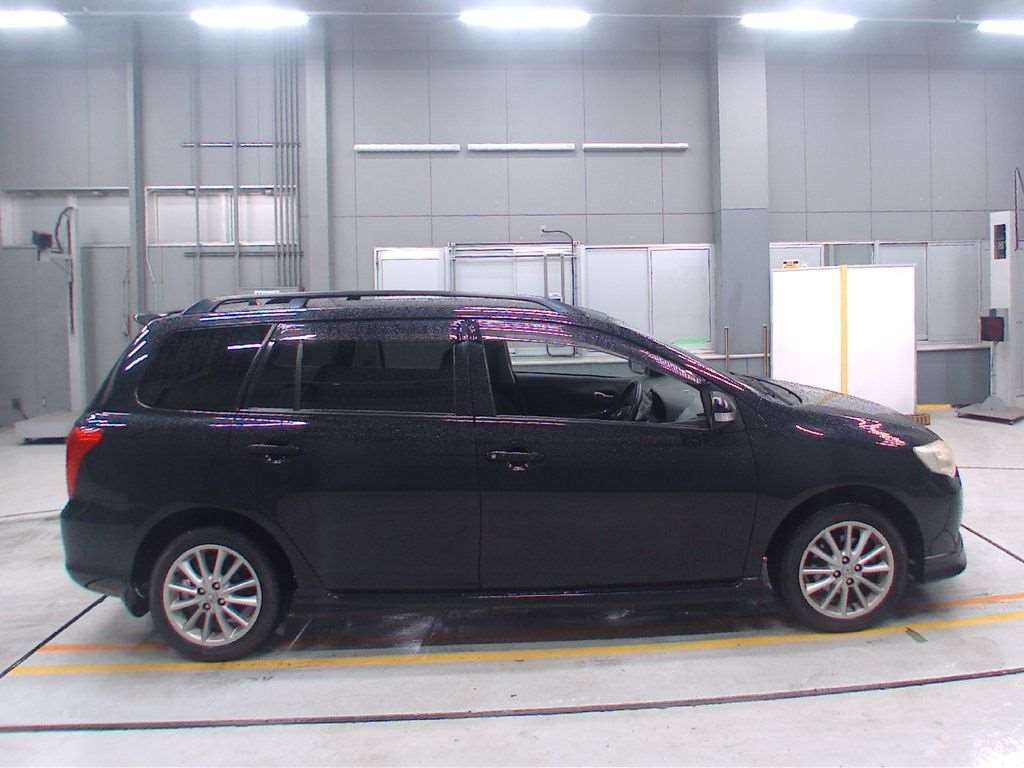 2007 Toyota Corolla Fielder ZRE142G[2]