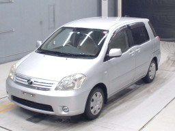 2006 Toyota Raum