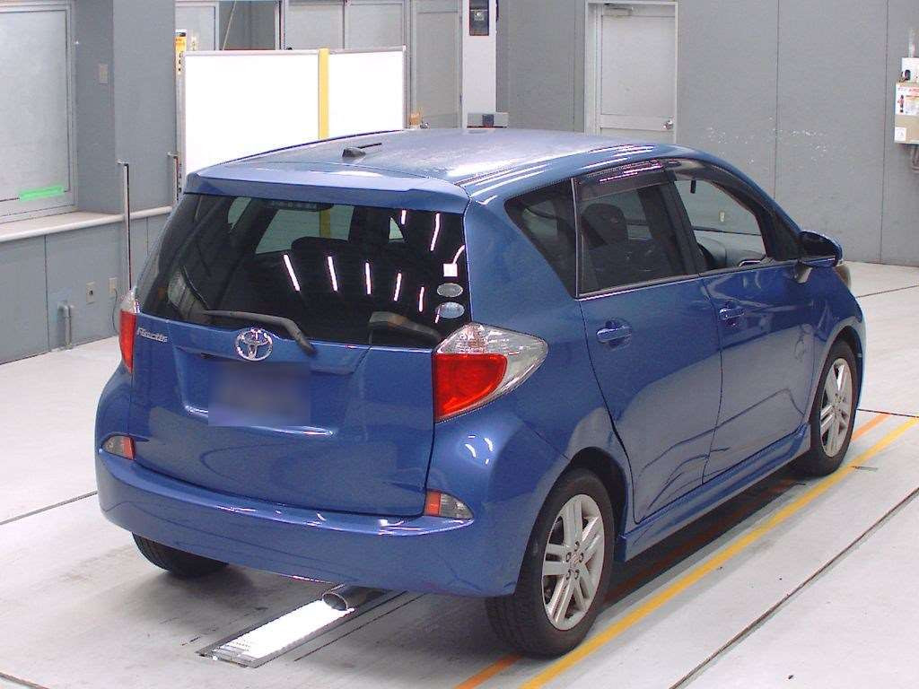 2012 Toyota Ractis NCP120[1]