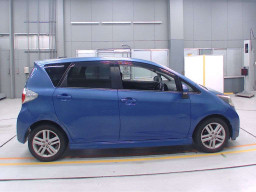 2012 Toyota Ractis