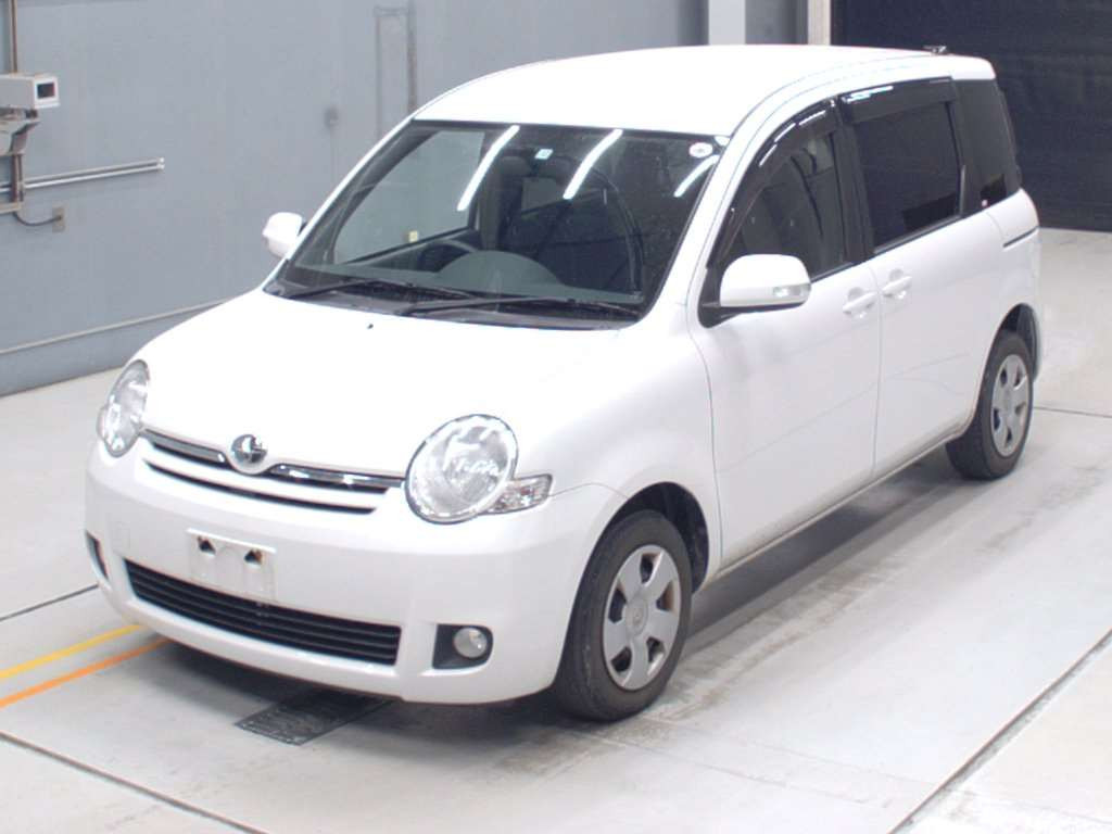 2011 Toyota Sienta NCP81G[0]