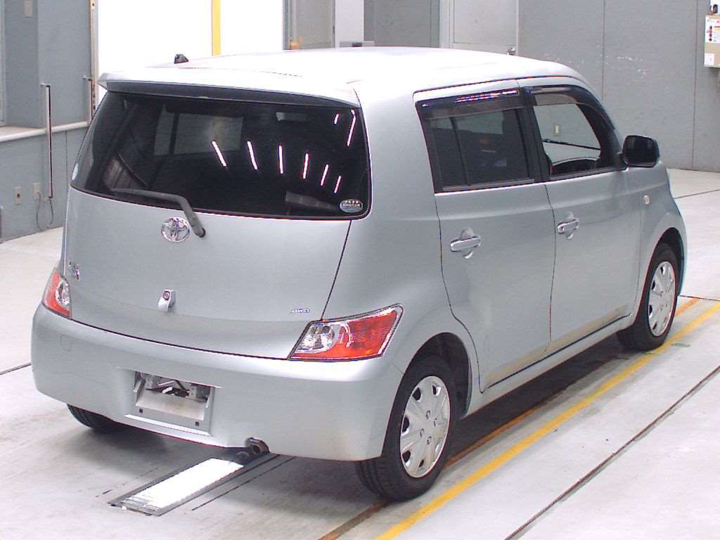 2006 Toyota bB QNC25[1]