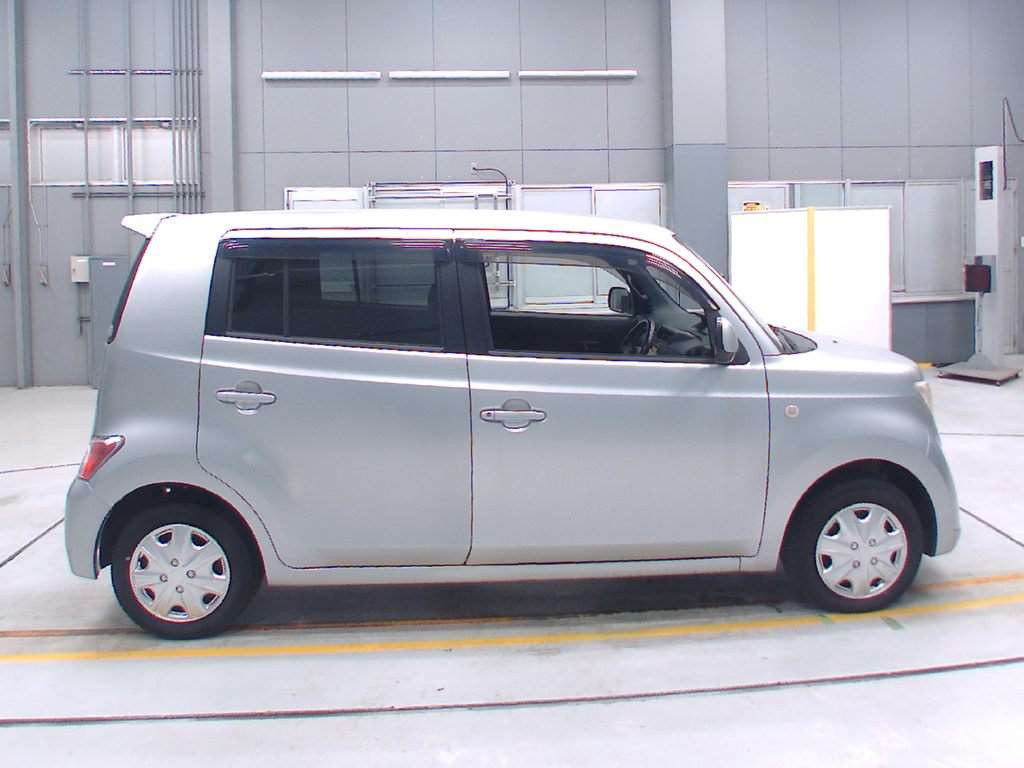 2006 Toyota bB QNC25[2]