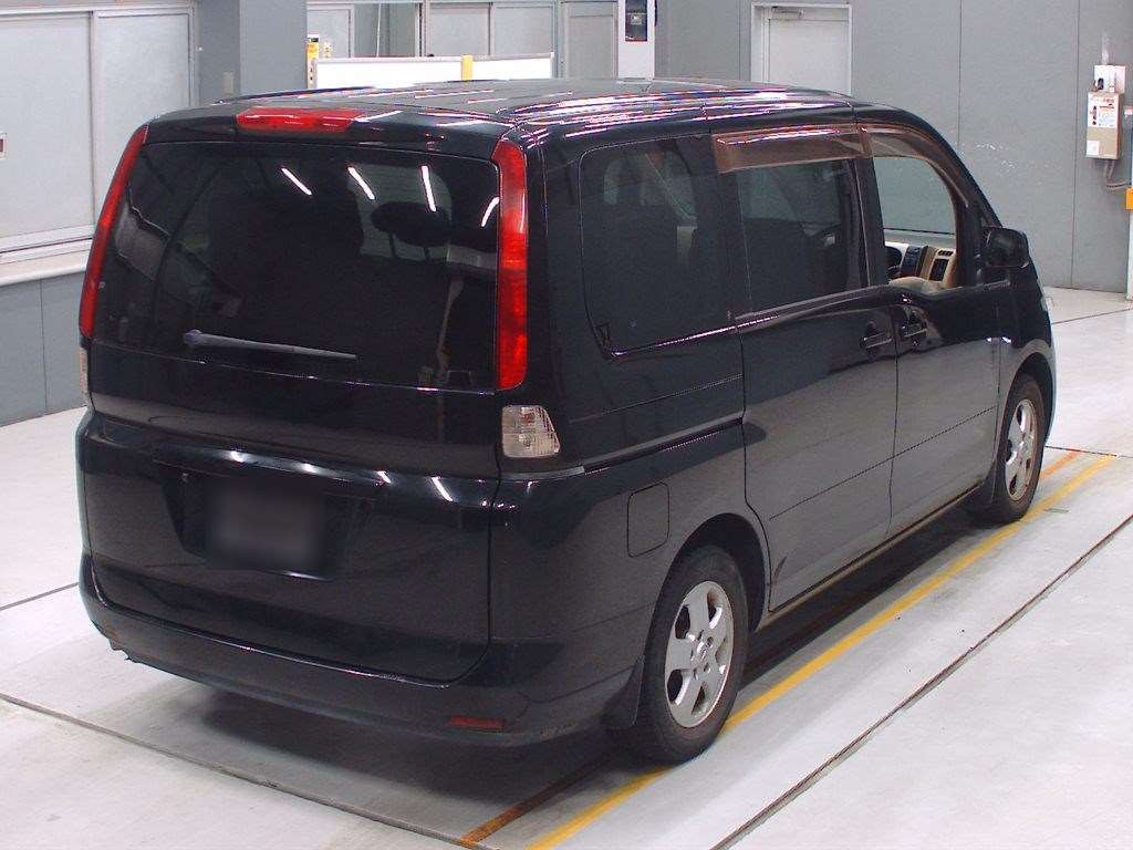 2007 Nissan Serena C25[1]