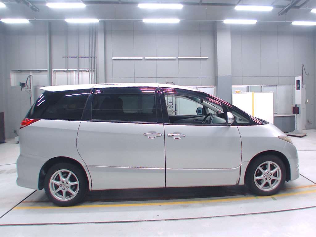 2008 Toyota Estima ACR55W[2]