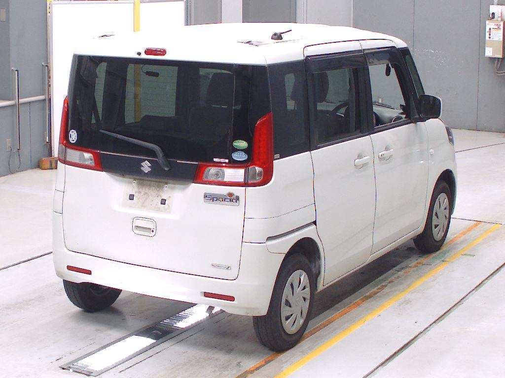 2013 Suzuki Spacia MK32S[1]