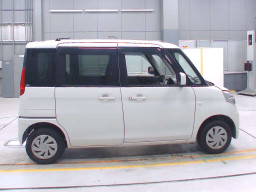 2013 Suzuki Spacia