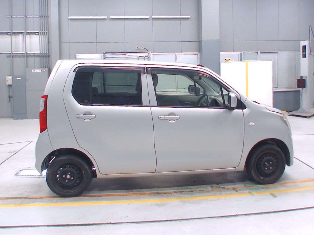 2013 Suzuki Wagon R MH34S[2]