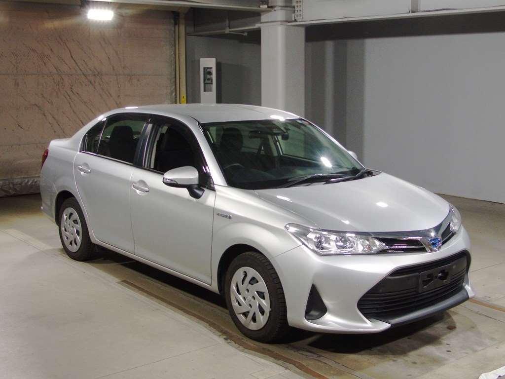 2019 Toyota Corolla Axio NKE165[2]