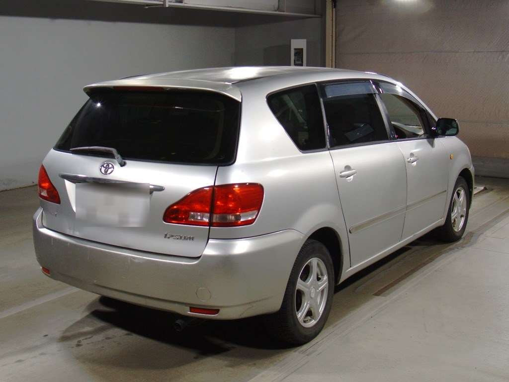 2001 Toyota Ipsum ACM26W[1]