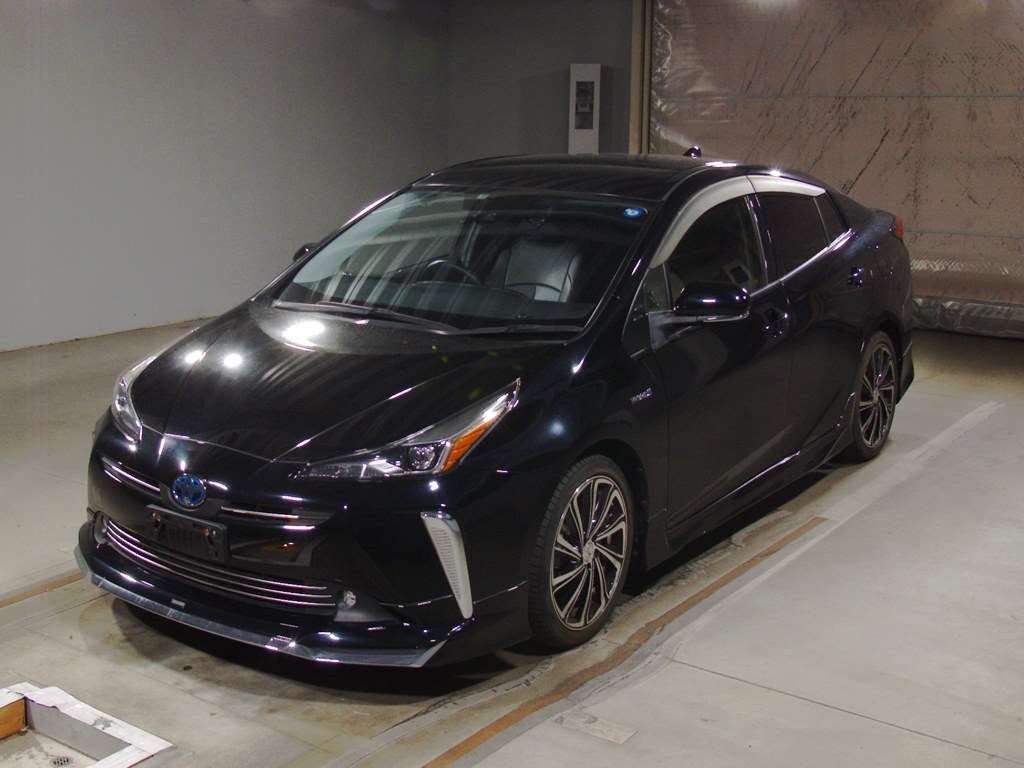 2019 Toyota Prius ZVW51[0]