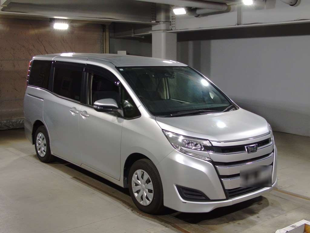 2019 Toyota Noah ZRR80G[2]