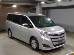 2019 Toyota Noah