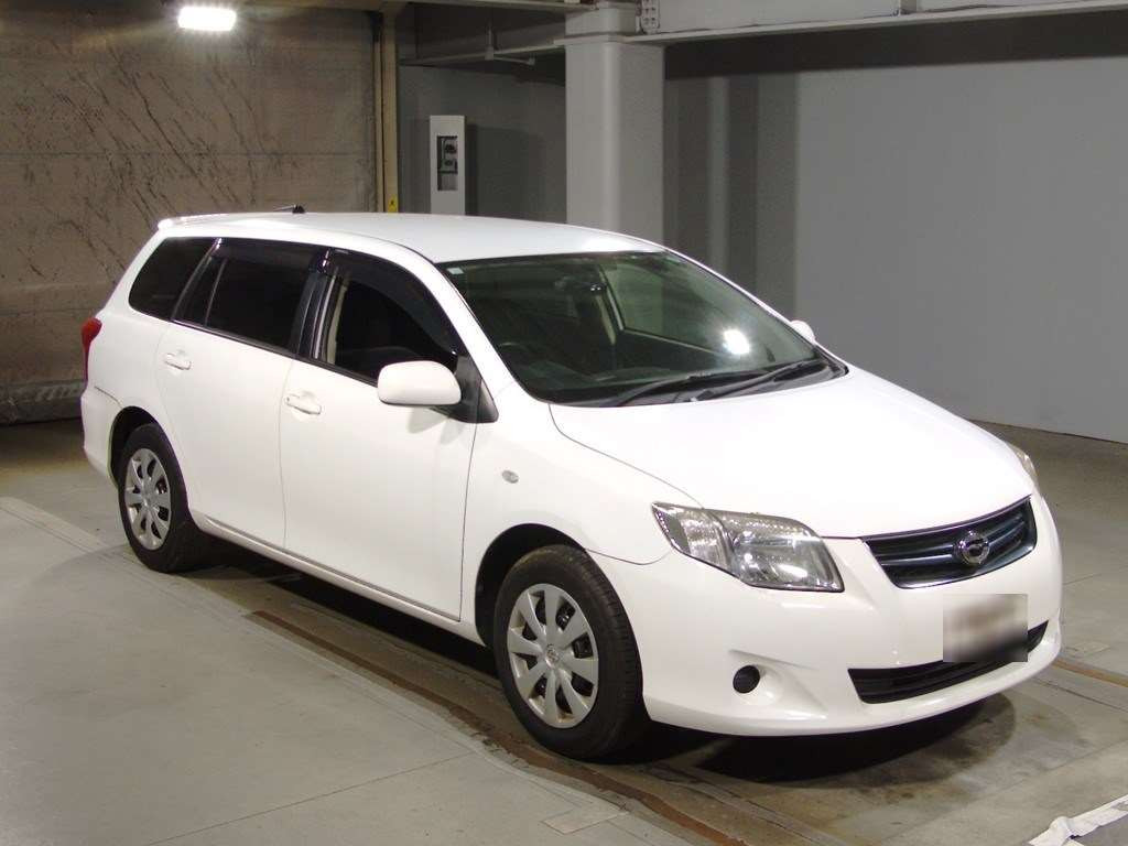 2010 Toyota Corolla Fielder NZE141G[2]