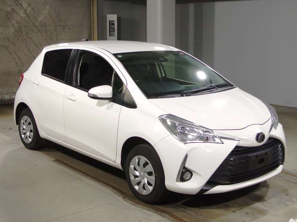 2019 Toyota Vitz NSP135[2]