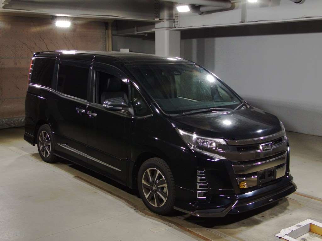 2019 Toyota Noah ZRR80W[2]