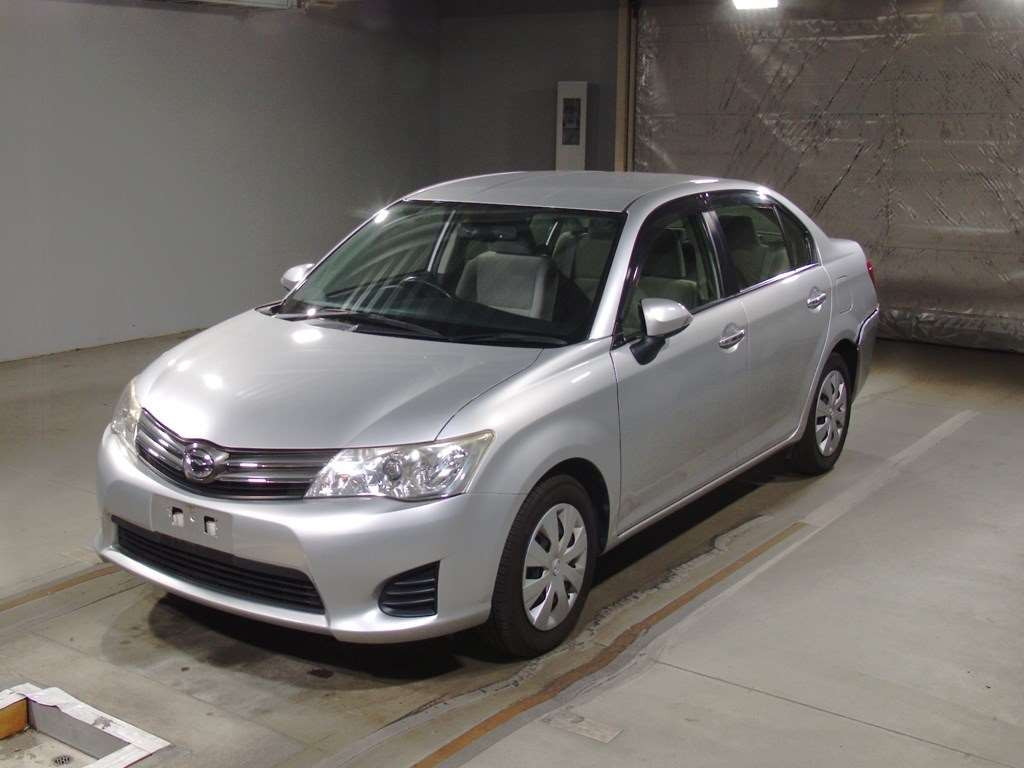 2012 Toyota Corolla Axio NZE161[0]