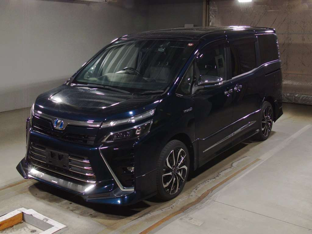 2018 Toyota Voxy ZWR80W[0]