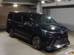 2018 Toyota Voxy